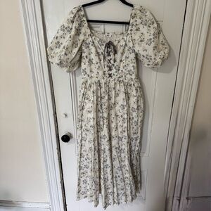 in loom Puff Sleeve Cream Floral Maxi Dress